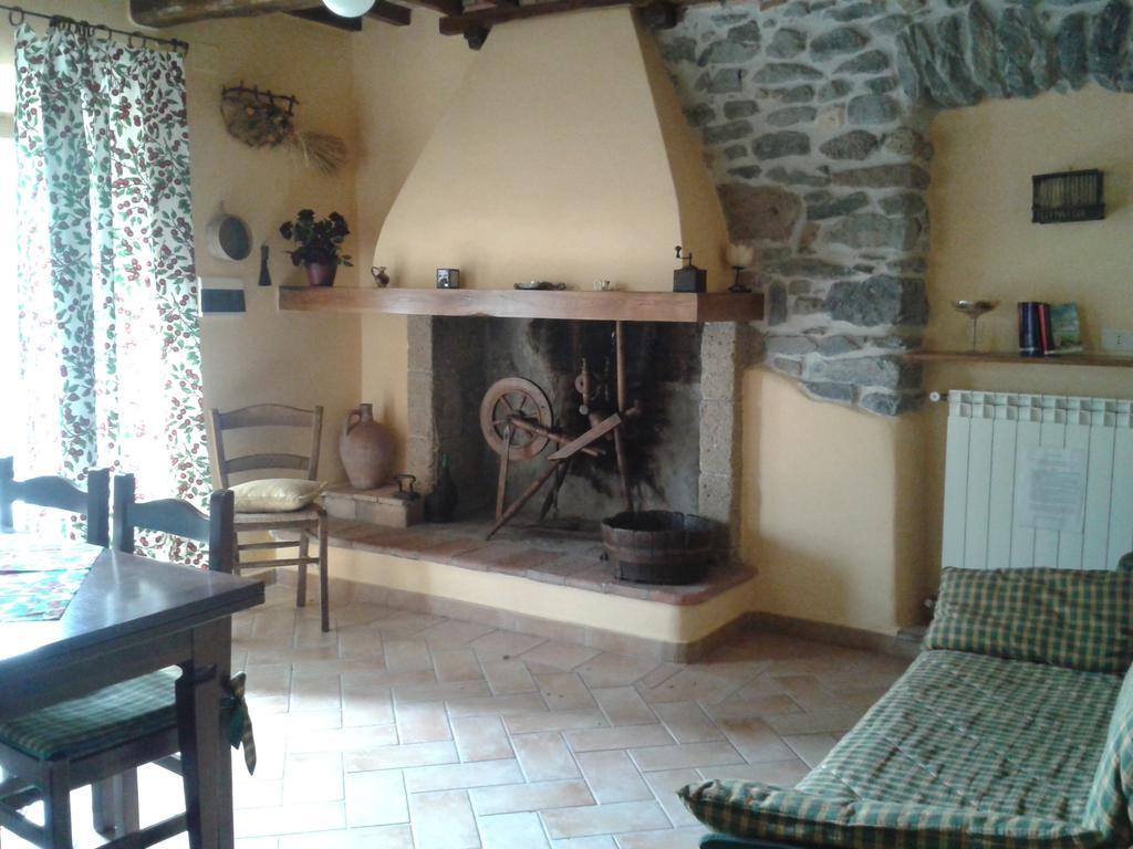 Agriturismo Cantinaccia Di Sopra Pitigliano Ruang foto