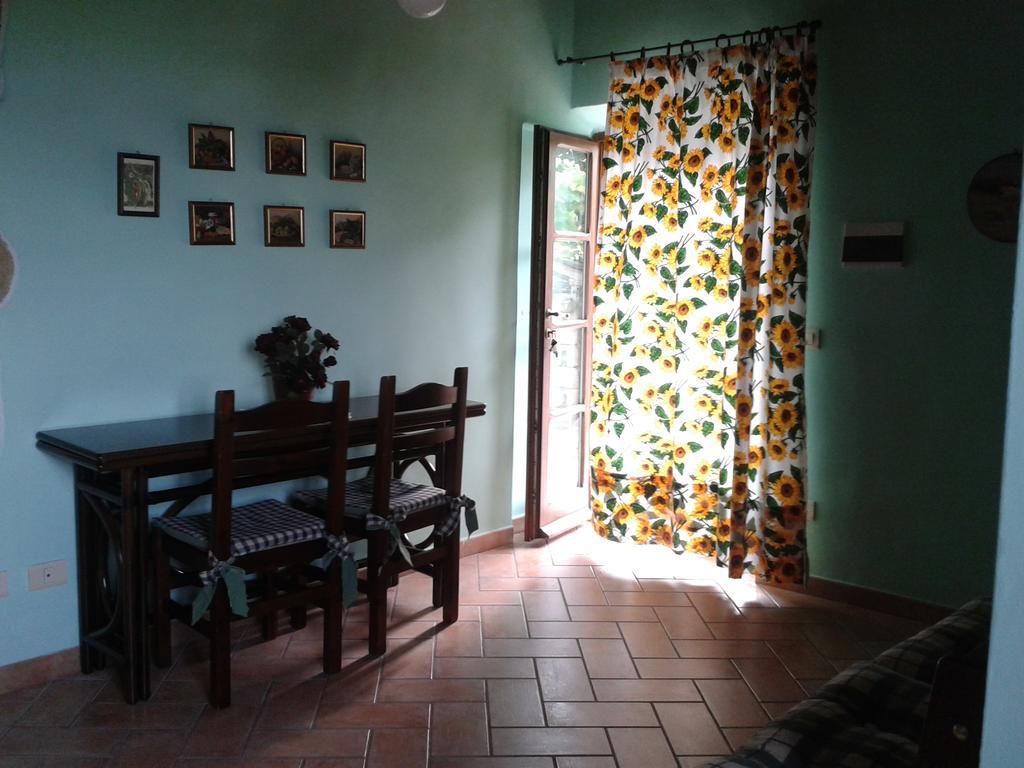 Agriturismo Cantinaccia Di Sopra Pitigliano Bagian luar foto