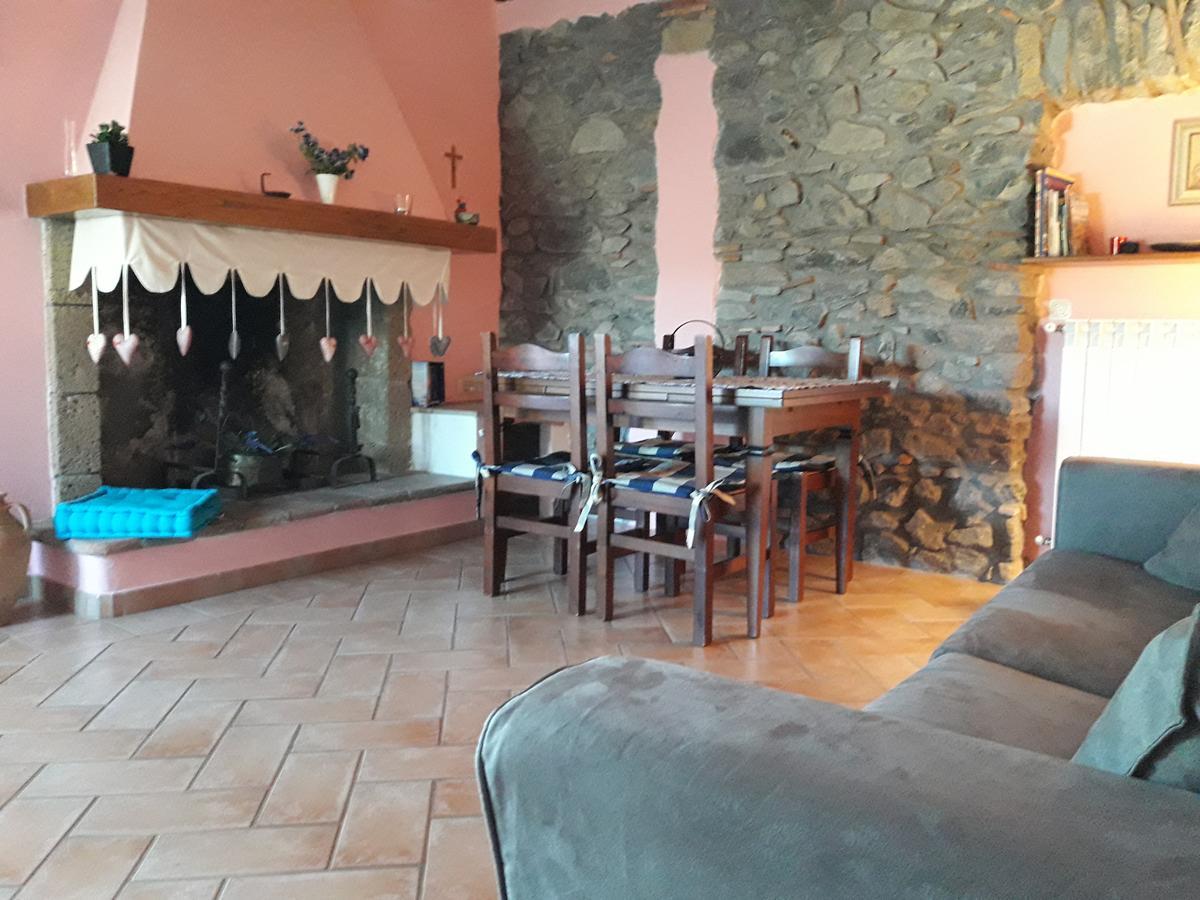 Agriturismo Cantinaccia Di Sopra Pitigliano Bagian luar foto